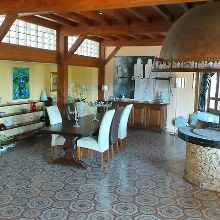 Vila Luxury In Tourdun With Private Pool